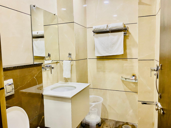 Bathroom, Hotel White House, Amritsar