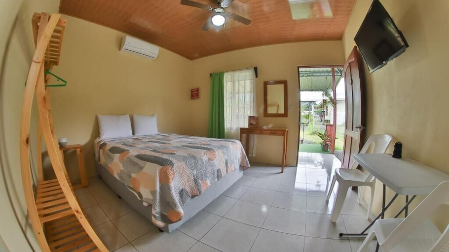 Bedroom 2, Chongos Place, San Carlos