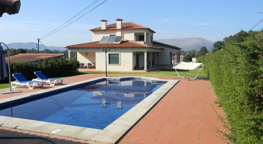 4 bedrooms villa with private pool furnished balcony and wifi at Santa Leocadia de Geraz do Lima, Viana do Castelo