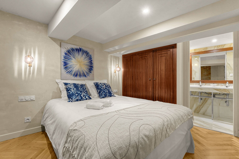 Bedroom 2, Relais du Capitole - Appartements d'hôtes, Haute-Garonne