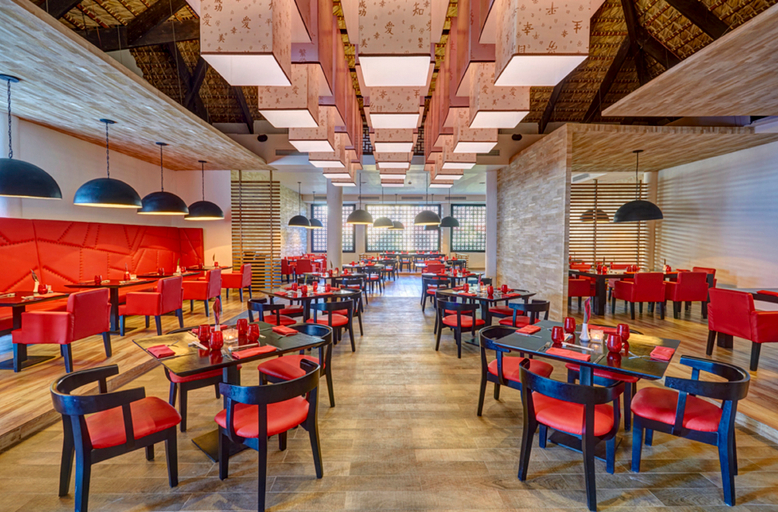 Food & Drinks 4, Royalton Punta Cana Autograph All-Inclusive Resort, Salvaleon de Higuey