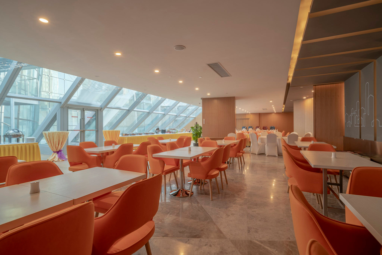 Food & Drinks 5, Holiday Inn Express QINGDAO INNOVATION PARK by IHG, Qingdao