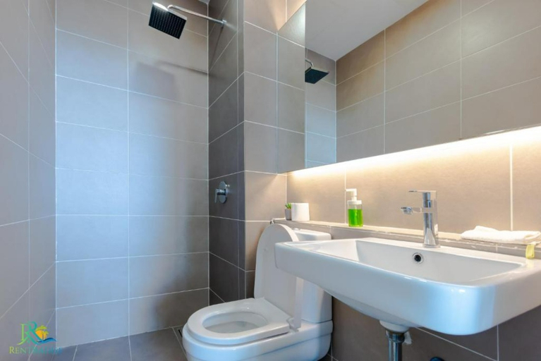 Bathroom 5, D'Pristine Medini by RR JBcity, Johor Bahru