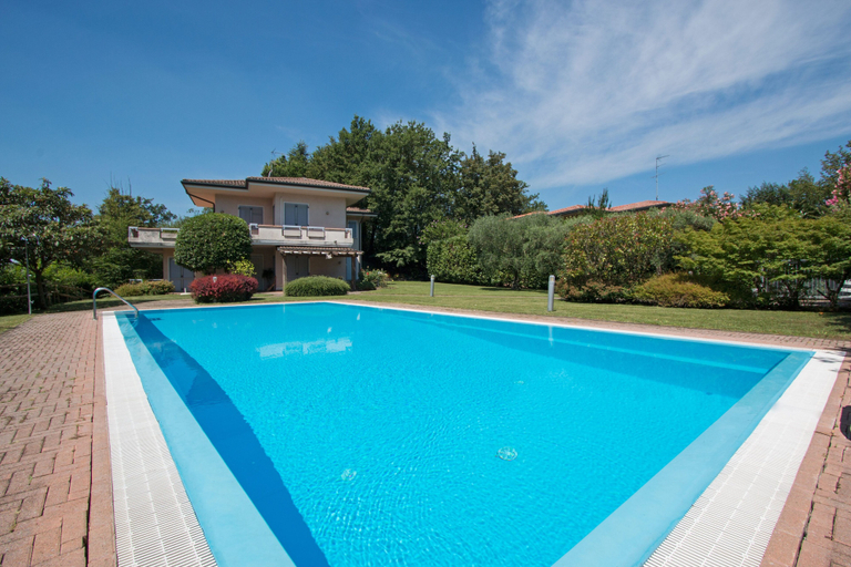Sport & Beauty 4, Villa dei Salici con piscina by Wonderful Italy, Brescia