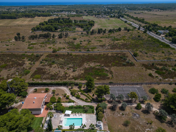 Exterior & Views 2, 3600 Al Giardino Dell`eden by Barbarhouse, Lecce