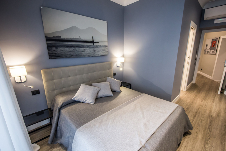 Bedroom 3, B&B ART HOUSE, Napoli