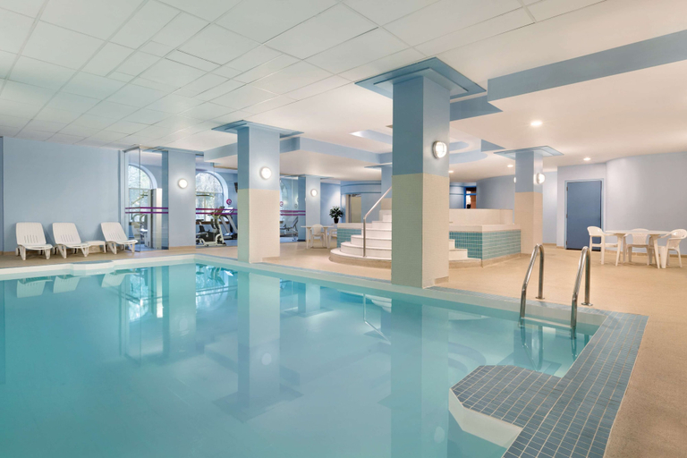 Sport & Beauty 3, Coast Edmonton Plaza Hotel by APA, Division No. 11
