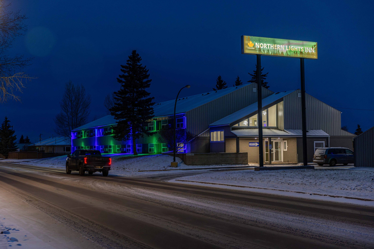 Exterior & Views 2, Northern Lights Inn, Peace River