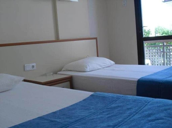 Bedroom 5, Kerman Hotel, Çeşme
