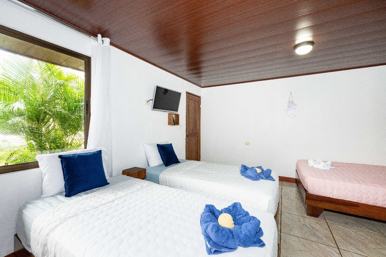 Bedroom 3, El Nazareno, Santa Cruz
