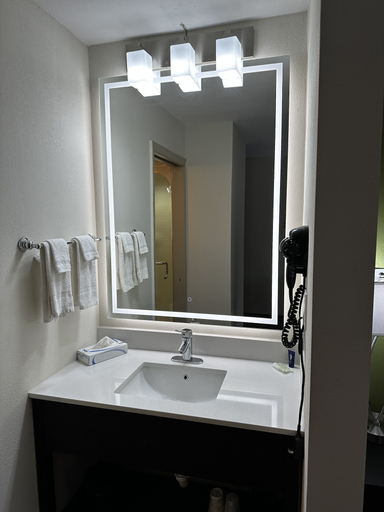 Bathroom 4, Sleep Inn Savannah Gateway I-95, Chatham