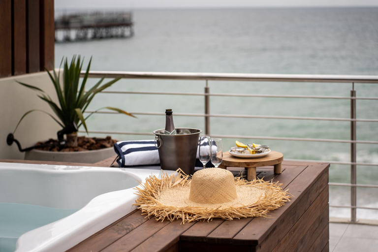 Bathroom 4, The Pearls Beach Pods, Swakopmund