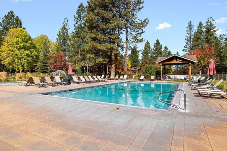 Sport & Beauty 5, Paradise in the Pines, Deschutes