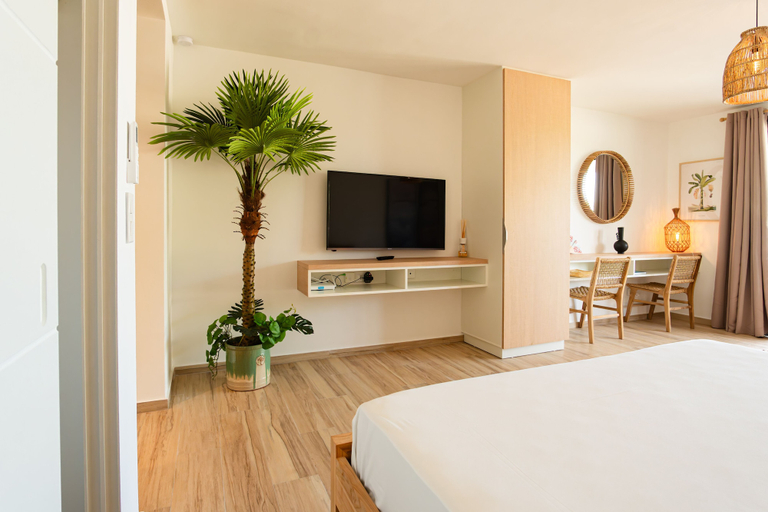Bedroom 3, Residence Alamanda