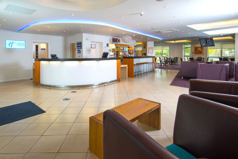 Others 1, Holiday Inn Express BEDFORD, Central Bedfordshire