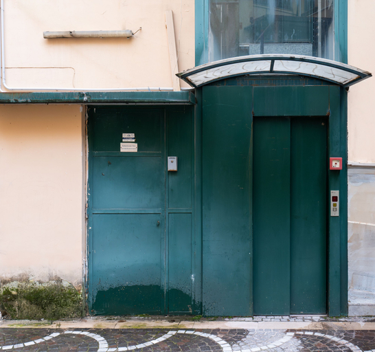 Exterior & Views 2, Garibaldi 125, Napoli