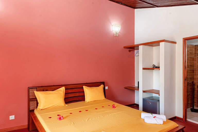 Bedroom 3, BLUE SKY RESORT, Diana