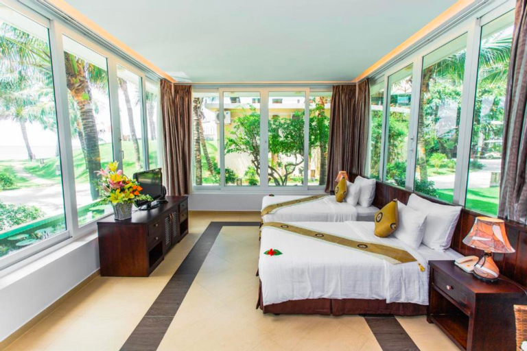 Deluxe Twin Room - Beach Front