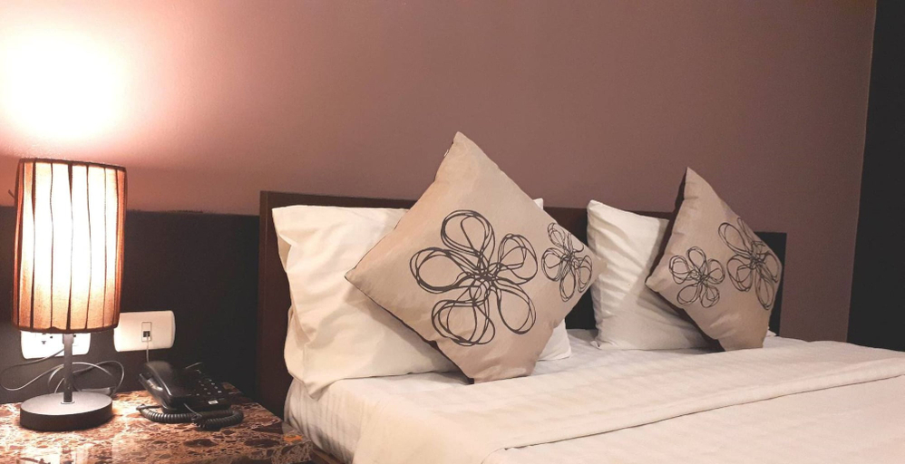 Bedroom 3, Leelawadee Modern Resort Huaykwang, Din Dang