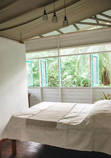 Bedroom 2, CASA BOHÖ, Talamanca