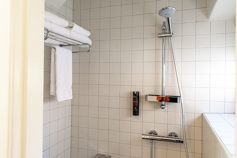 Bathroom, SWEETS - Van Hallbrug, Amsterdam