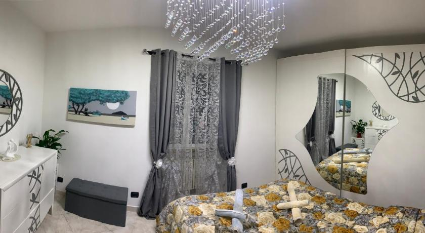 3, B & EAT IL BORGO, Savona