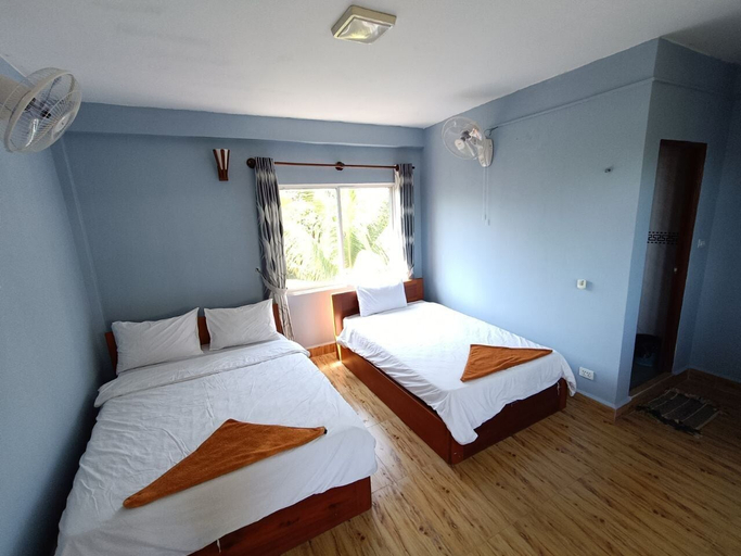 Bedroom 2, Roomy Guesthouse, Sihanoukville