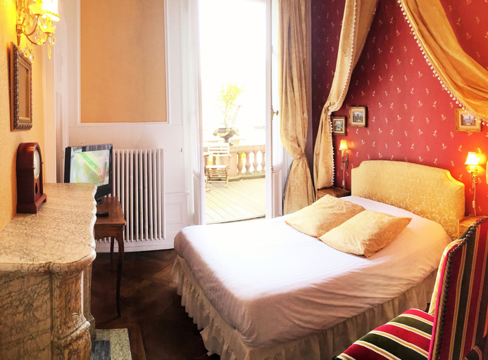 Bedroom 3, Hotel Le Manoir, Bas-Rhin