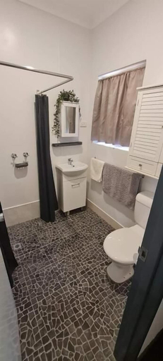 Bathroom 4, Ningaloo Lodge Exmouth, Exmouth