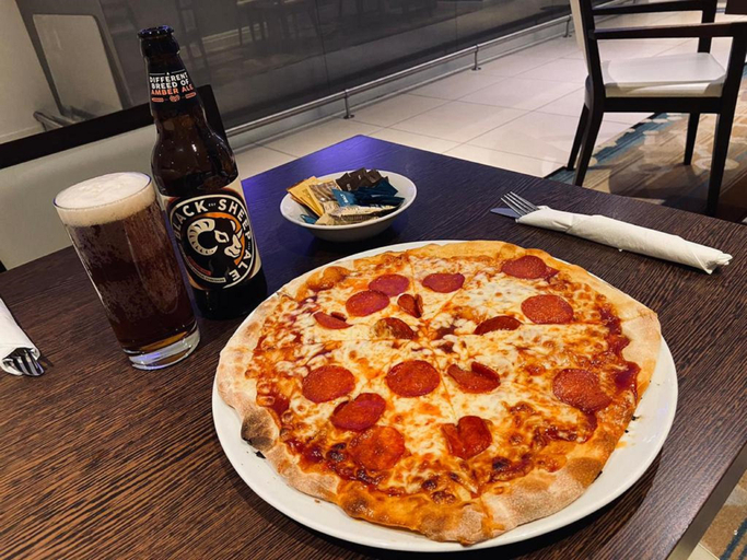 Food & Drinks 5, Holiday Inn Express WAKEFIELD, Wakefield
