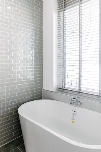 Bathroom 4, Newly Cozy White Pool Villa 4BR - VVH36.2 (15 pax), Hua Hin