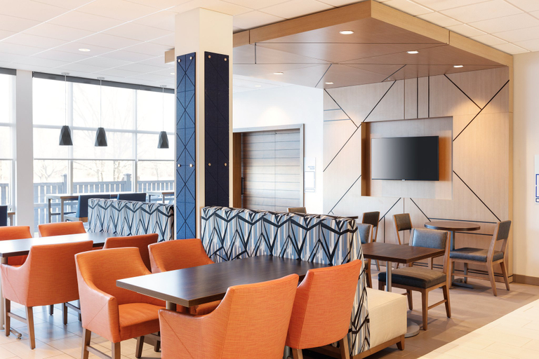 Food & Drinks 5, Holiday Inn Express TORONTO-NORTH YORK, Toronto