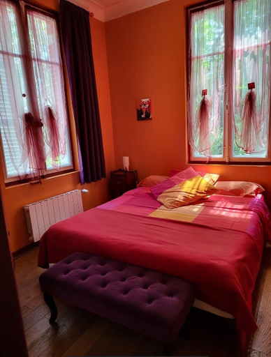 Bedroom 5, La Villa des Violettes, Haute-Garonne