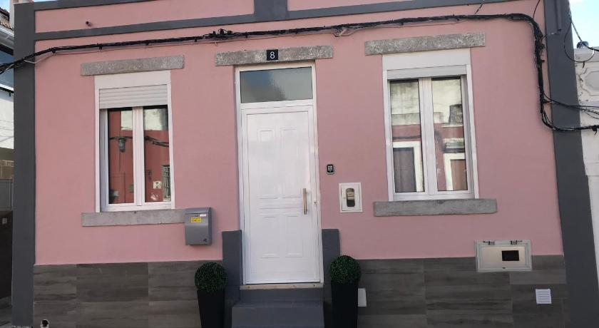 Pink & Grey House, Setúbal