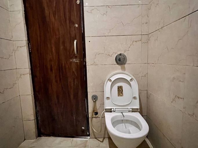 Bathroom 3, Hotel DG By Divud Ecom, Amritsar