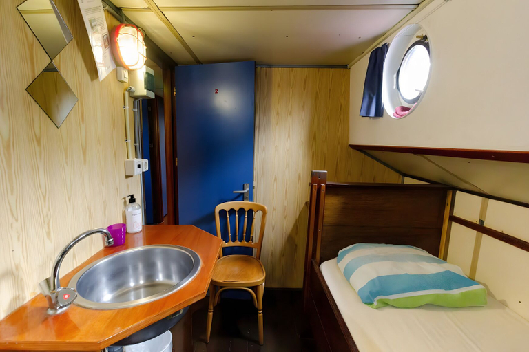 Bedroom 4, Intersail hostel Amsterdam, Amsterdam