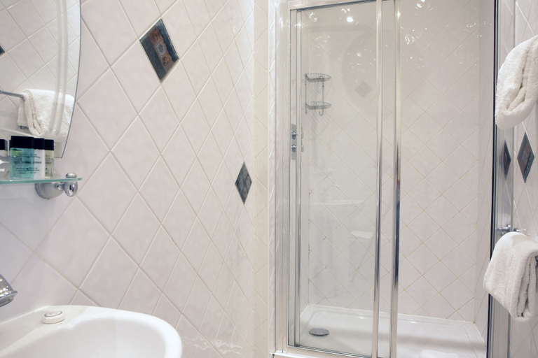Bathroom 5, Sea Spray, Brighton and Hove
