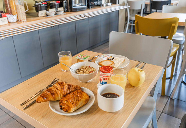 Food & Drinks 5, B&B HOTEL Mulhouse Ile Napoléon, Haut-Rhin