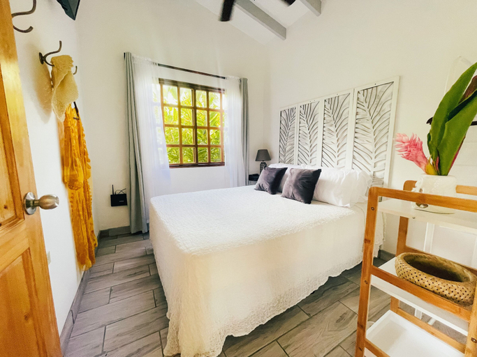 Bedroom 4, La Prometida Hotel, Talamanca
