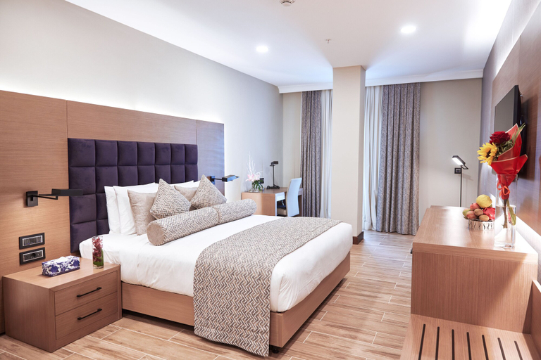 Bedroom 3, Yogh Hospitality, Rainville