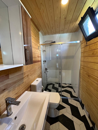 Bathroom 4, Sapanca Narlı Bahçe Bungalov, Izmit