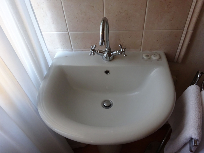 Bathroom 5, Hotel Minerva E Nettuno, Venezia