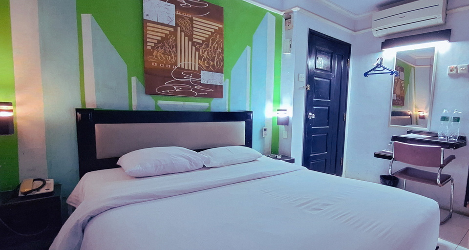 Bedroom 2, Hotel K77, Dumai