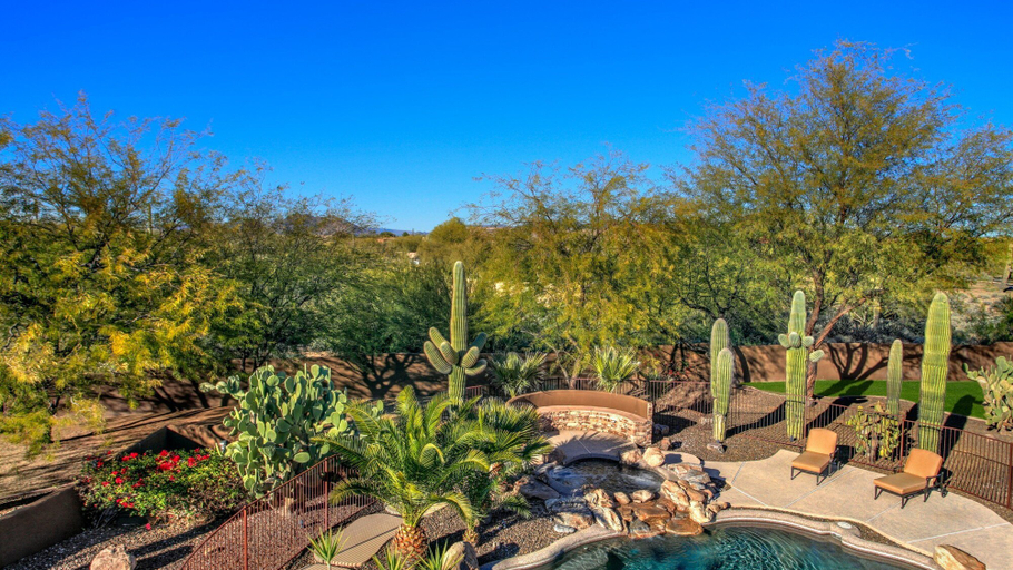 Sport & Beauty 2, Custom Home! 2+ Acres True Indoor-outdoor Living!, Maricopa
