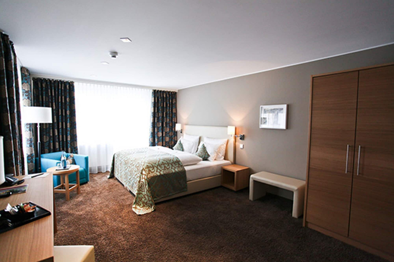 Bedroom 3, Hotel Palatina, Neustadt an der Weinstraße