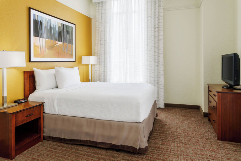 Bedroom 3, Residence Inn by Marriott Houston Downtown/Convention Center, Houston