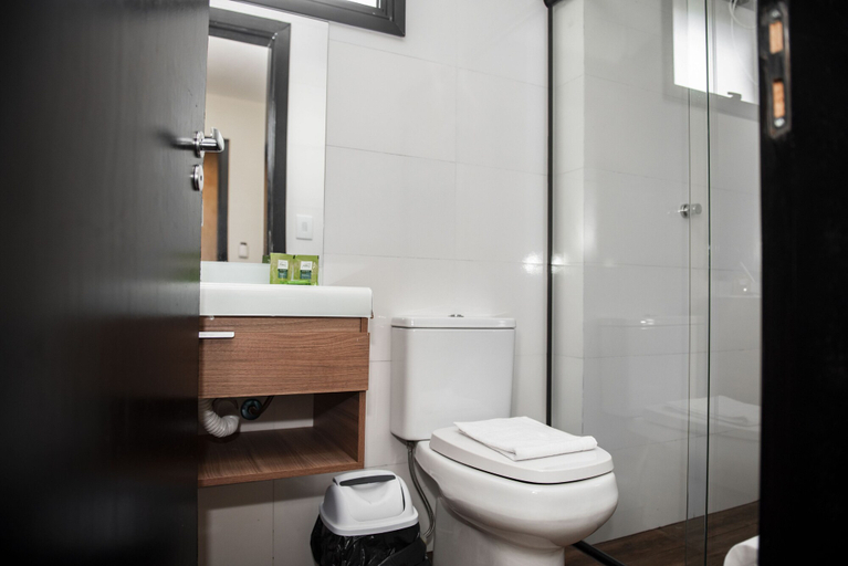 Bathroom 4, Uny Hotéis Brás, São Paulo