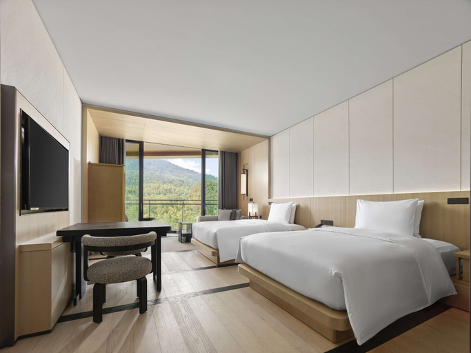 Bedroom 3, Hilton Nanjing Niushoushan, Nanjing