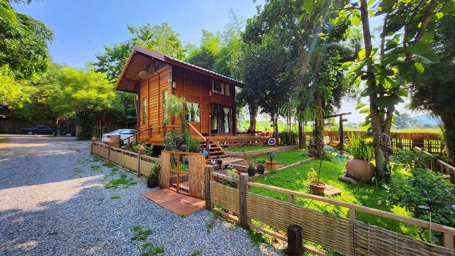 Tiny House Baanfarang, Khao Yai - Small European-style House in Khao Yai, Pak Chong