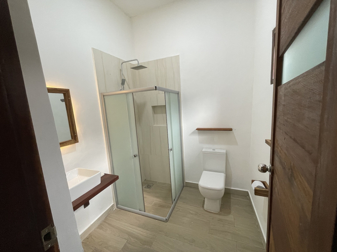 Bathroom 4, Gaia Villas, Kaskazini 'A'